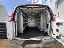 2015 Chevrolet Express - Photo 4