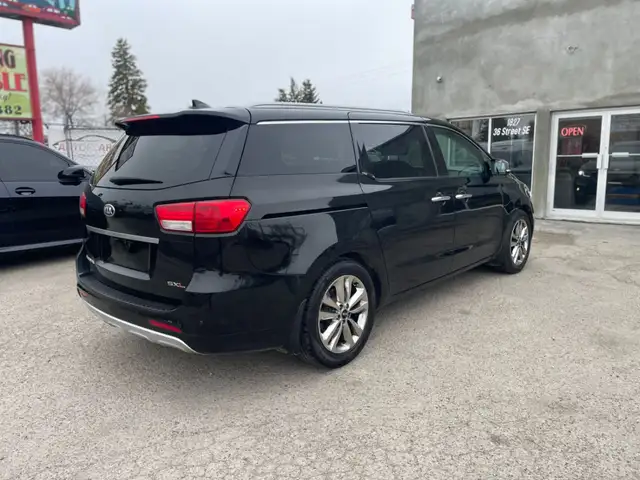2015 Kia Sedona 4dr Wgn - Photo 4