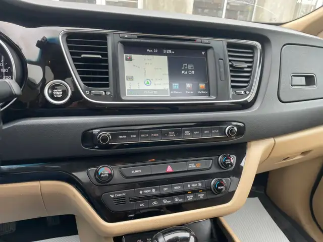 2015 Kia Sedona 4dr Wgn - Photo 10