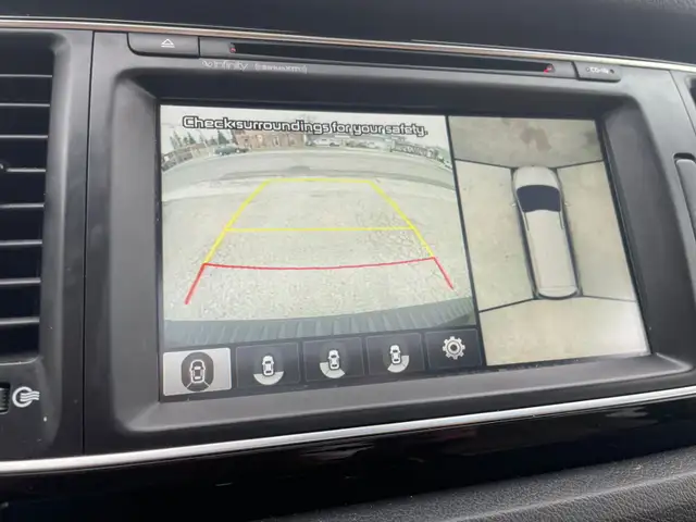 2015 Kia Sedona 4dr Wgn - Photo 12