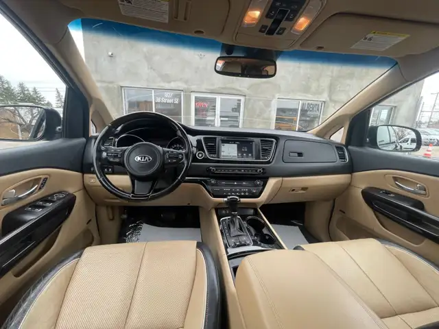 2015 Kia Sedona 4dr Wgn - Photo 16