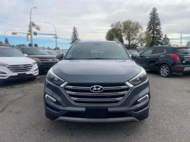 2017 Hyundai Tucson SE - Photo 2