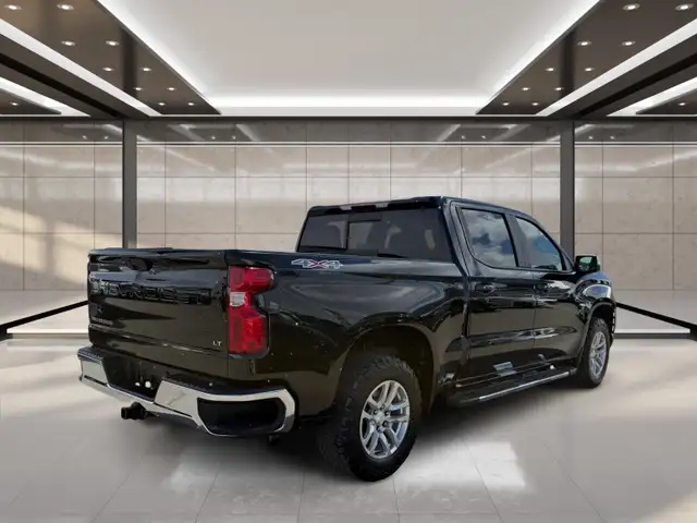 2019 Chevrolet Silverado 1500 4WD Crew Cab 147' LT - Photo 4