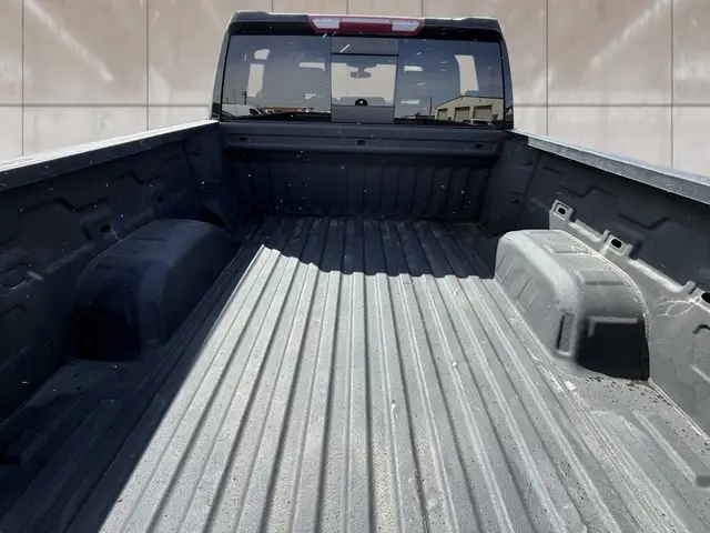 2019 Chevrolet Silverado 1500 4WD Crew Cab 147' LT - Photo 6