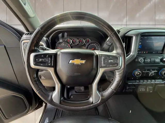 2019 Chevrolet Silverado 1500 4WD Crew Cab 147' LT - Photo 11