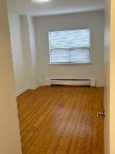 Toronto 2 Bedroom Apartment $1795   $75 for Parking