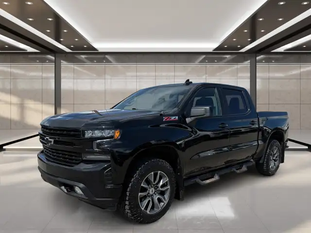 2021 Chevrolet Silverado 1500 4WD Crew Cab 147' RST