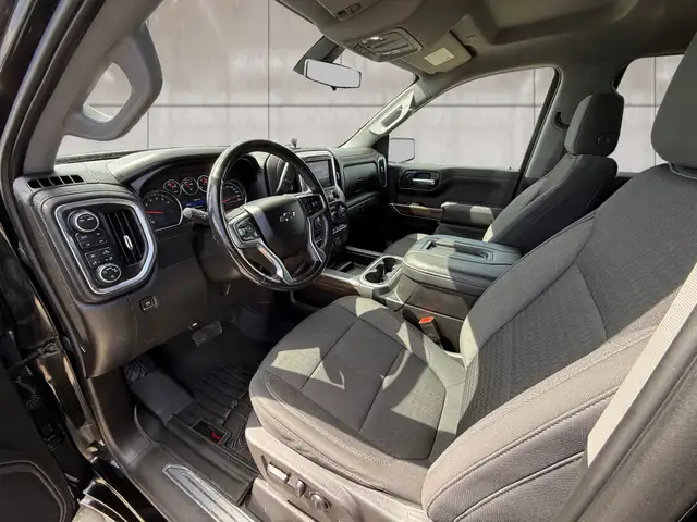 2021 Chevrolet Silverado 1500 4WD Crew Cab 147' RST - Photo 8