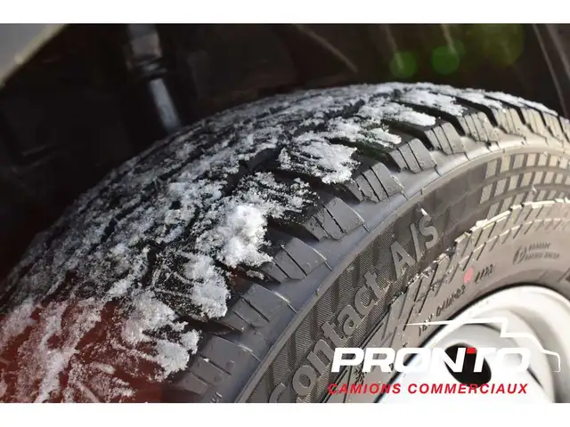 2024 Ford Transit Cargo Van 148WB Toit Moyen  Balance de Garan - Photo 22