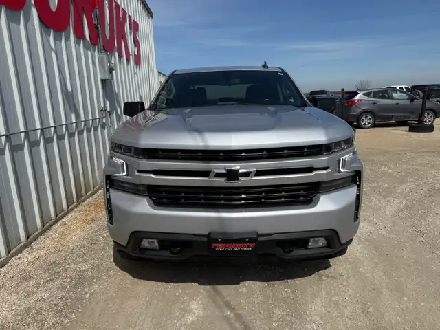 2021 Chevrolet Silverado 1500 RST Crew Cab 4WD - Photo 7