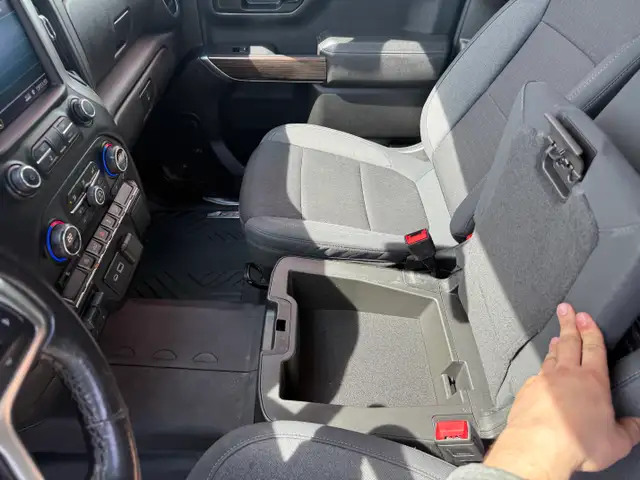 2021 Chevrolet Silverado 1500 RST Crew Cab 4WD - Photo 13