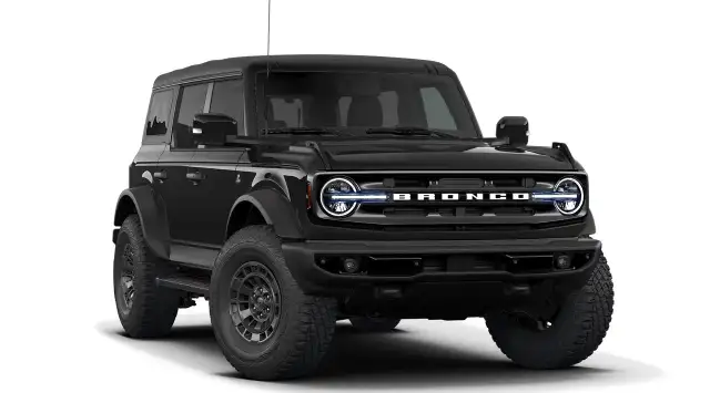 2026 Ford Bronco Outer Banks® - Photo 4