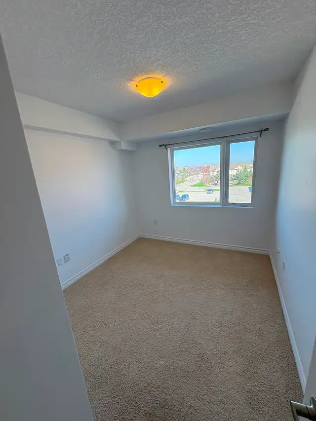 newly renovated 3 bed 2 bath condo south guelph private balcony - Photo 6