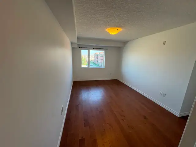 newly renovated 3 bed 2 bath condo south guelph private balcony - Photo 8