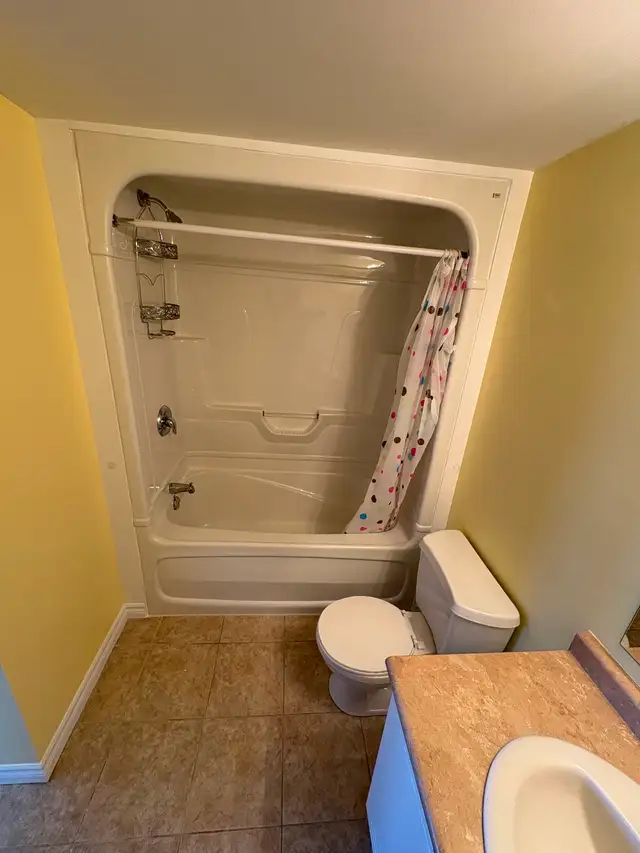 newly renovated 3 bed 2 bath condo south guelph private balcony - Photo 9