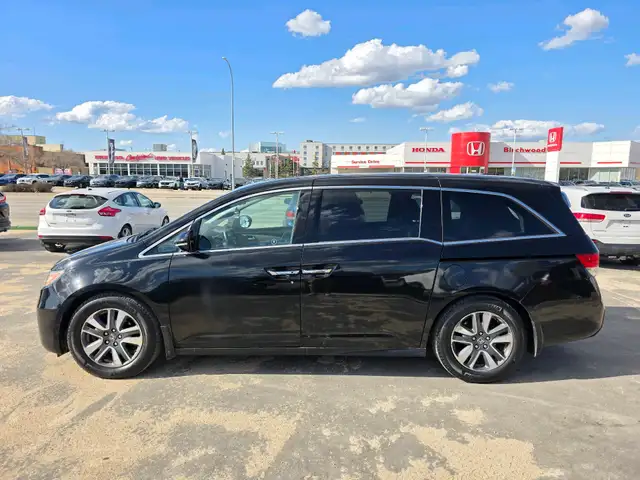 2015 Honda Odyssey 4dr Wgn Touring w/RES & Navi - Photo 4