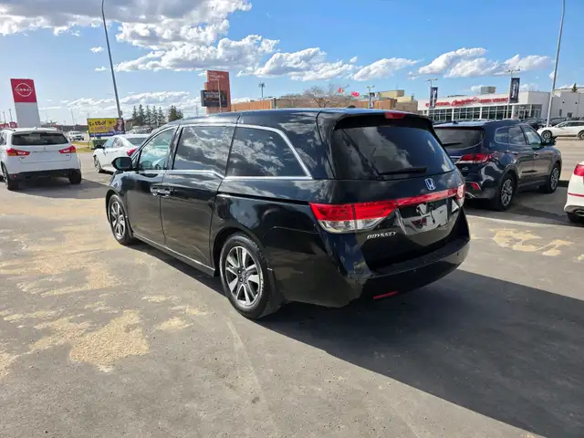 2015 Honda Odyssey 4dr Wgn Touring w/RES & Navi - Photo 5