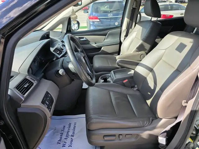 2015 Honda Odyssey 4dr Wgn Touring w/RES & Navi - Photo 10