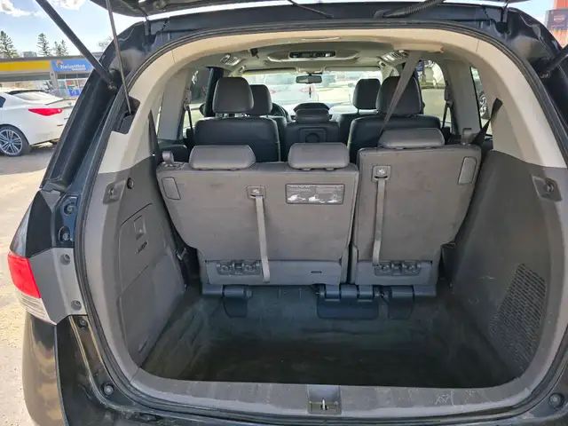 2015 Honda Odyssey 4dr Wgn Touring w/RES & Navi - Photo 15