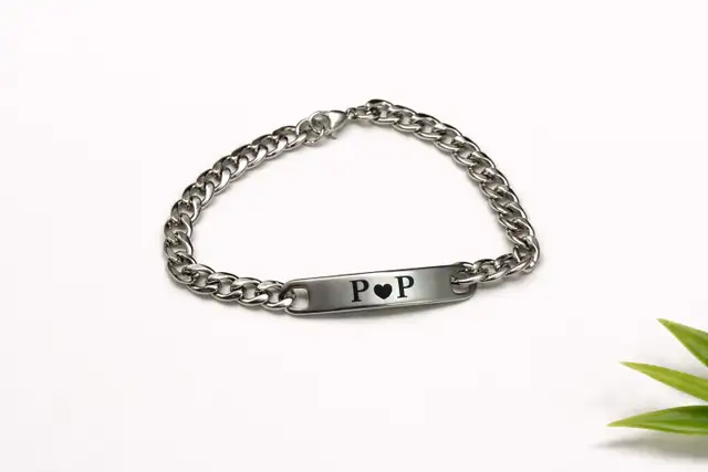 Custom engrave bracelet - Photo 5