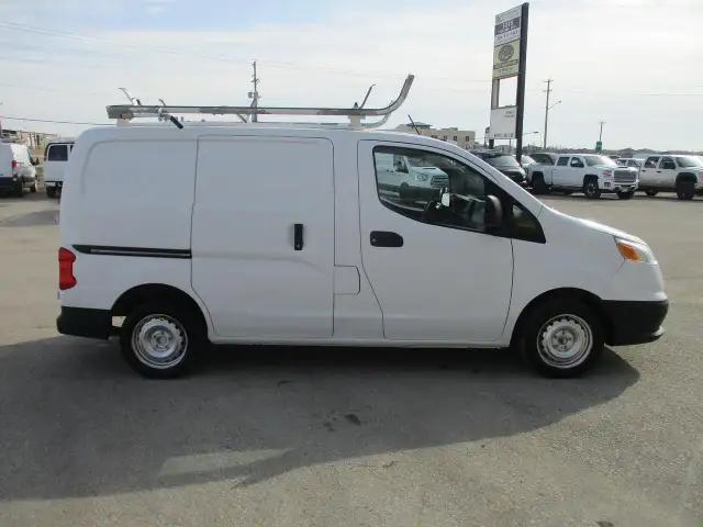 2015 Chevrolet City Express FWD 115' LS - Photo 4