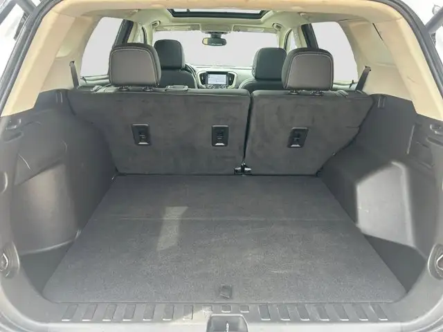 2023 GMC Terrain Denali AWD - Photo 9