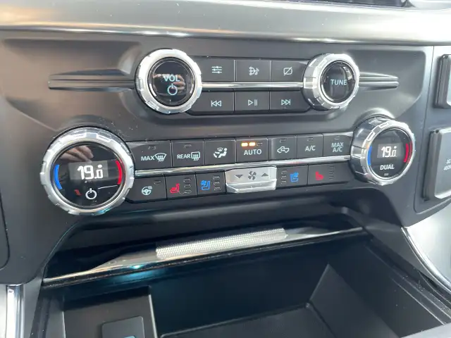 2021 Ford F-150 Lariat FX4 502A - Photo 19