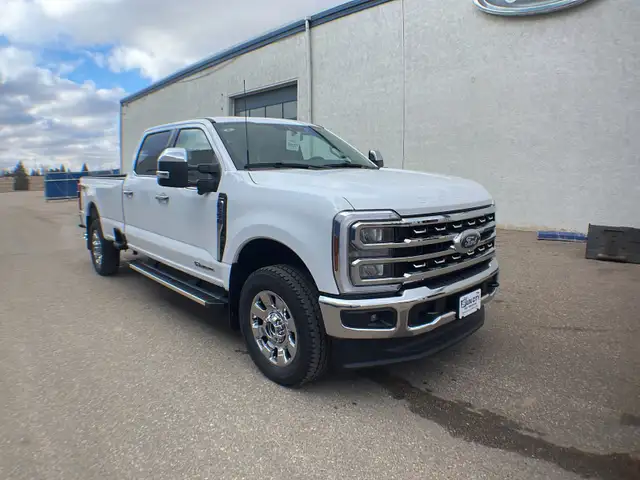 2026 Ford Super Duty F-350 SRW Lariat FX4 618A - Photo 7