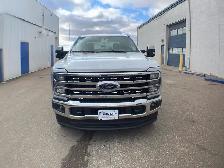 2026 Ford Super Duty F-350 SRW Lariat FX4 618A - Photo 8