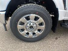 2026 Ford Super Duty F-350 SRW Lariat FX4 618A - Photo 9