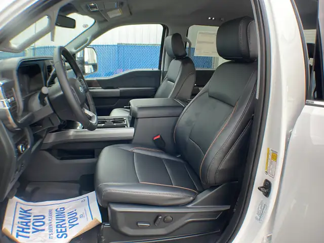 2026 Ford Super Duty F-350 SRW Lariat FX4 618A - Photo 22