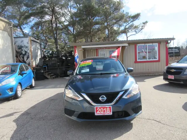 2018 Nissan Sentra S - Photo 2