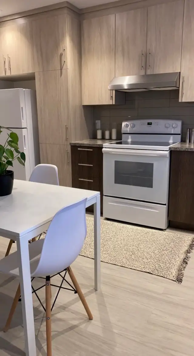 renovated 3 1/2 à louer - Photo 4