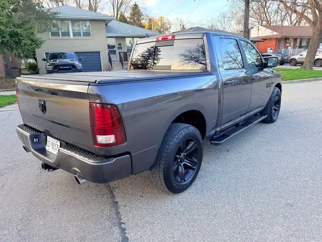 2018 Dodge Ram 1500 4X4 Crew Cab Sport Fully Loaded - Photo 3