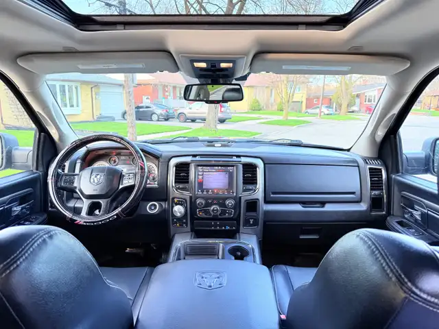 2018 Dodge Ram 1500 4X4 Crew Cab Sport Fully Loaded - Photo 8