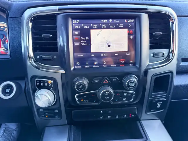 2018 Dodge Ram 1500 4X4 Crew Cab Sport Fully Loaded - Photo 9