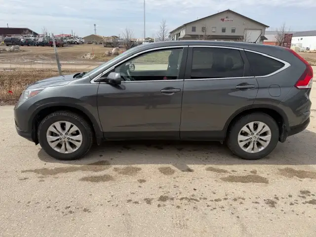 2013 Honda CR-V EX Brand New Safety only 80km - Photo 5