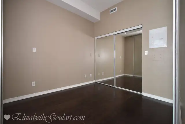 65 BREMNER BLVD - MAPLE LEAF SQUARE - 1 BEDROOM W/ CN TOWER VIEW - Photo 4