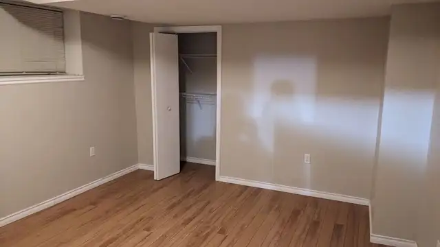 2 Beds 1 Bath Basement - Photo 5