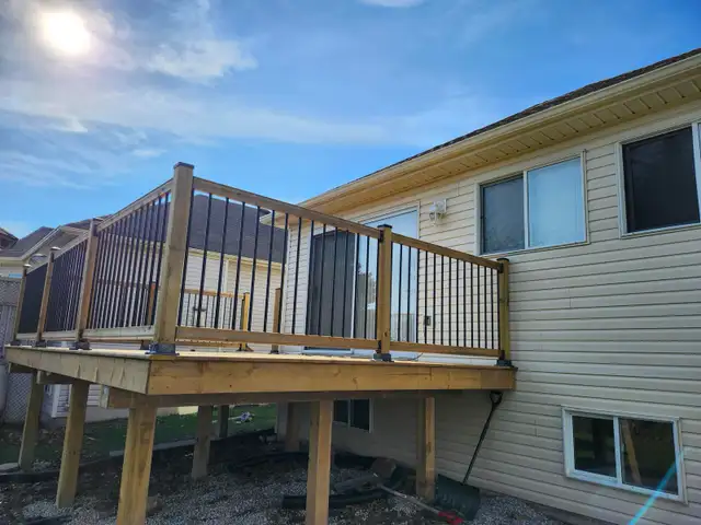 1 Bedroom   Den & 1 Bathroom House for rent in an Adult Communit - Photo 3