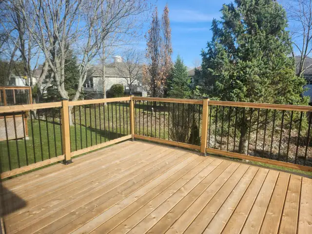 1 Bedroom   Den & 1 Bathroom House for rent in an Adult Communit - Photo 4