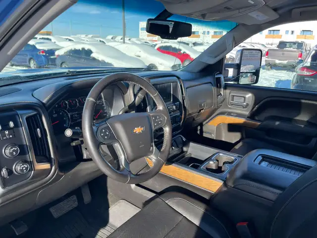 2018 Chevrolet Silverado 1500 LTZ 4X4 V8 : Well Serviced - Photo 7