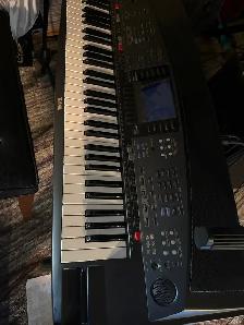 Yamaha PSR 8000 Keyboard