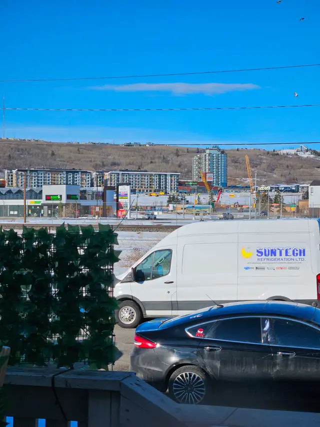 3 1 bedroom 2 full wash duplex for rent in Bowness area, Calgary - Photo 10