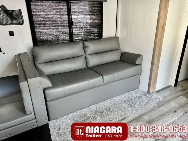 2022 KEYSTONE SPRINGDALE 295BH Travel Trailer - Photo 19