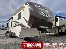 2014 KEYSTONE LAREDO 300RL Fifth Wheel