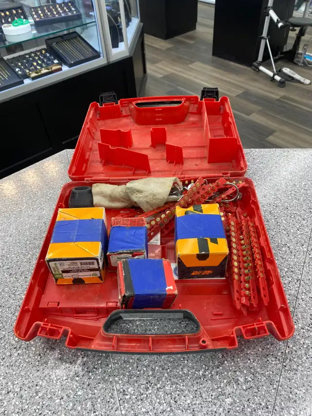 Hilti DX 36 Semi Automatic Powder Actuated Fastening Tool - Photo 4