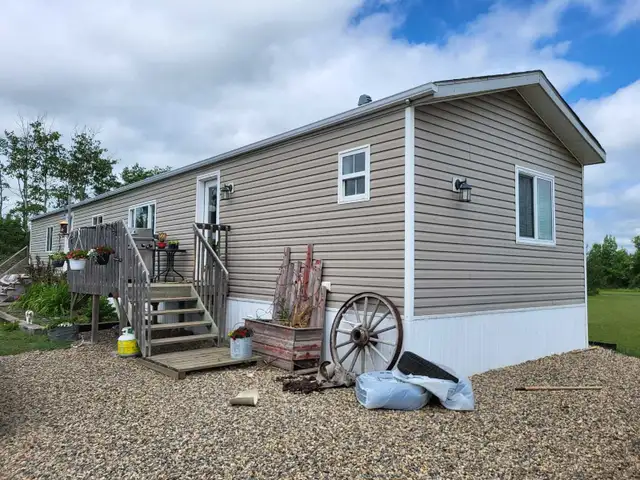 trailer house / mobile home - Photo 2