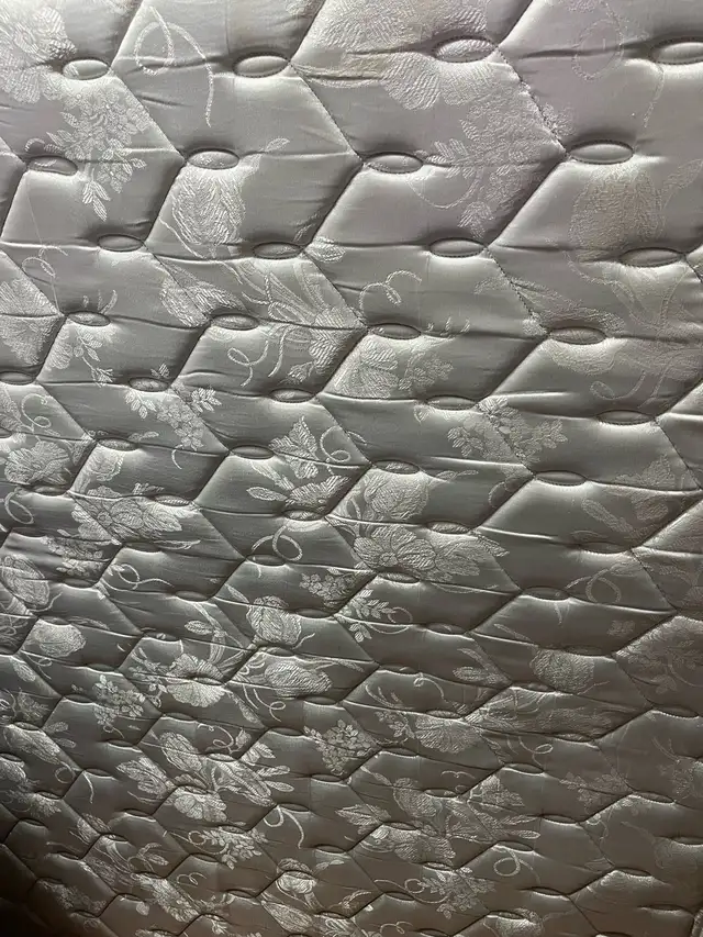 free mattress - Photo 2