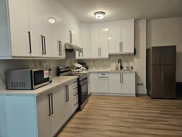 Room for Rent in Scarborough from May 1 - Photo 3